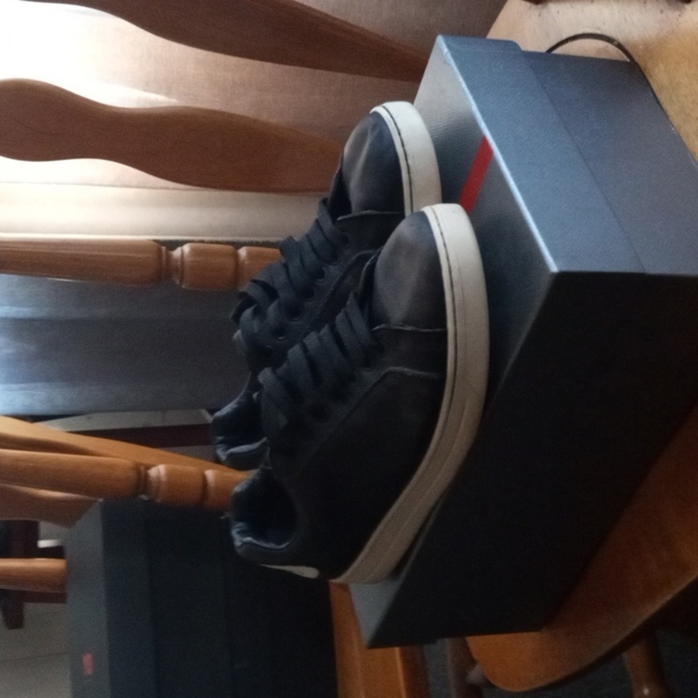 PRADA BLACK LEATHER SNEAKERS SIZE 7 1/2 SPEECH BUBBLE 4E3299 - Picture 2 of 4